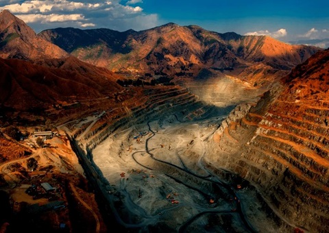 四川厅创新成立矿业权出让收益分享激励机造