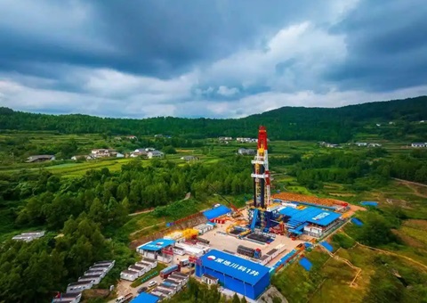 四川盆地最深科探井诞生&nbsp;&nbsp;超10000米的“地心索求”若何实现？