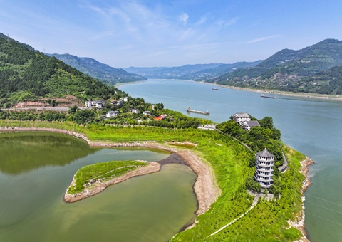 沉庆成为全国首个在省级层面索求天然洞窟价值实现的地域