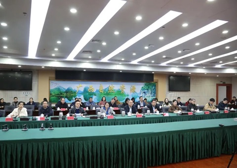 广西部署耕地；ず秃由铰袒占渥ㄏ罟婊僭旃ぷ “破局”耕林空间矛盾